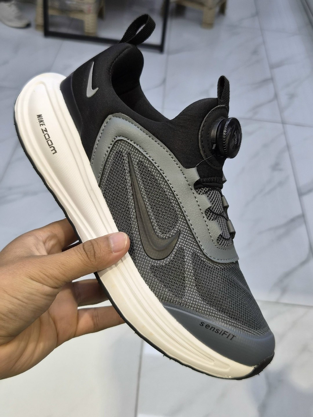 кроссовки,nike кроссовки,кроссовок nike,спортивная ,кроссовки мужские nike