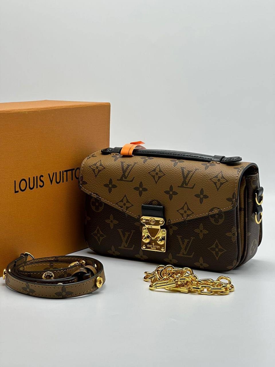 сумка louis vuitton женская,сумка louis vuitton,сумка на плечо louis vuitton,женская кожаная сумка louis vuitton темно-коричневая с логотипами 22х13х7,сумка луи виттон