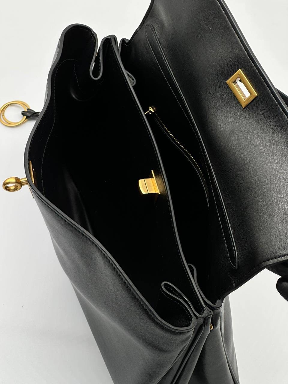 сумка женская balenciaga,сумка натуральная кожа баленсиага,сумка balenciaga,сумка-тоут "ворсе арзу",сумка balenciaga rodeo