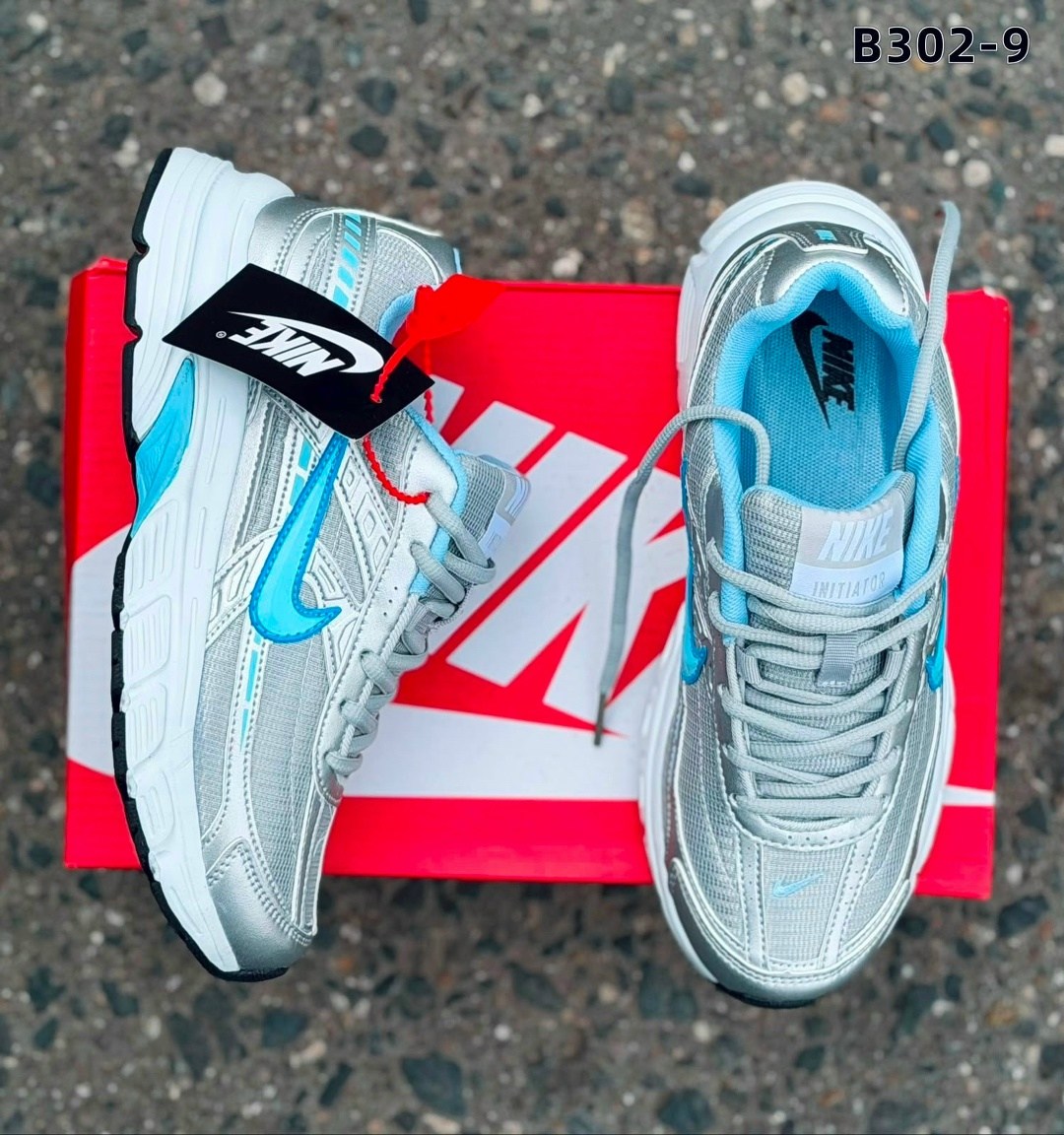 кроссовки nike initiator,женские кроссовки nike initiator серебристого цвета,nike initiator,кроссовки,nike initiator blue silver