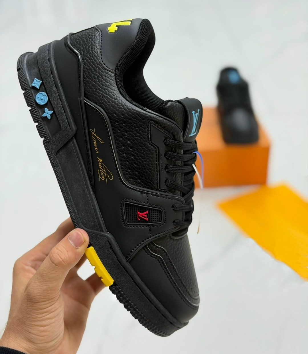 louis vuitton кроссовки мужские,кроссовки louis vuitton,кроссовки луи виттон trainer,кроссовки луи виттон trainer мужские черные,
