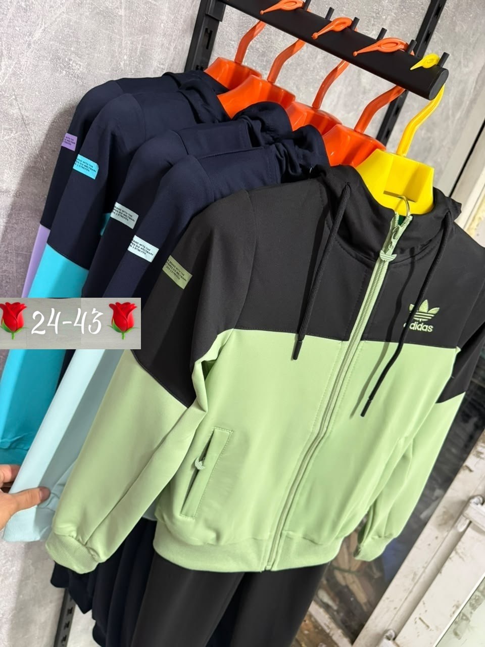 спортивный костюм adidas,костюм спортивный,спортивный костюм детский,детские спортивные костюмы,детский спортивный костюм adidas