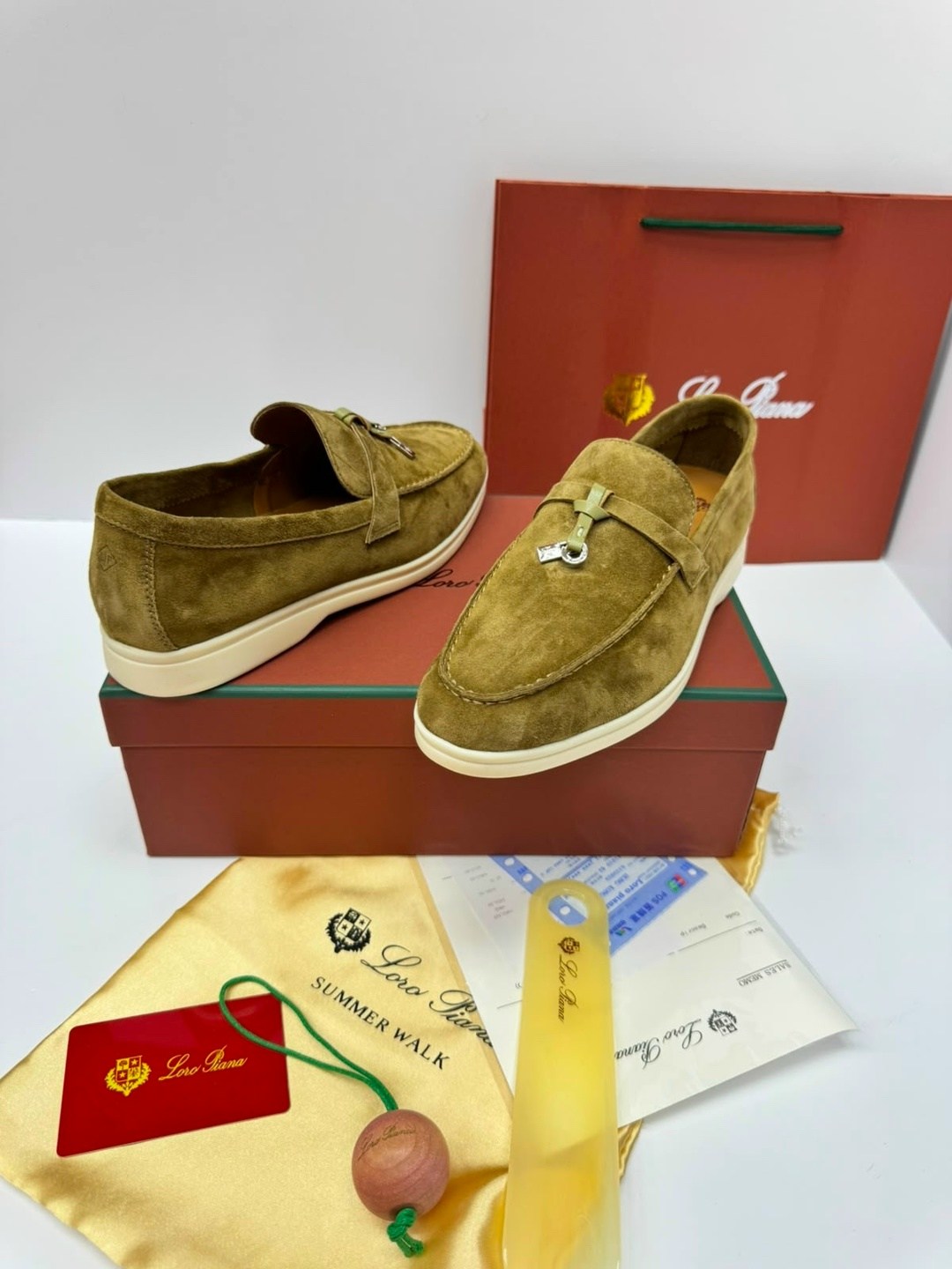 ,лоферы loro piana,лоферы женские loro piana,замшевые лоферы loro piana,лоферы замшевые