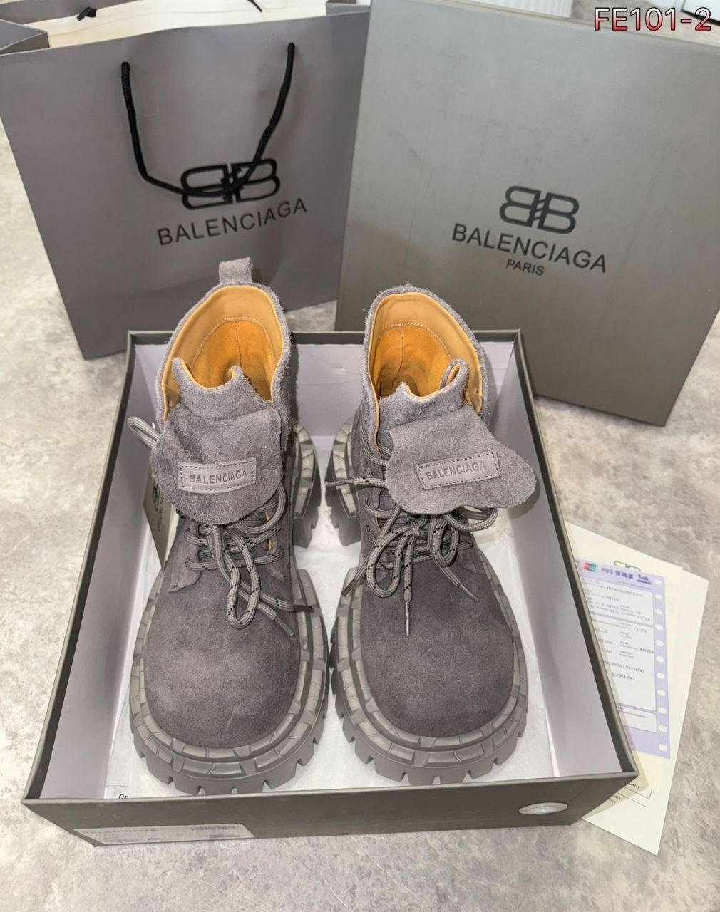 ботинки осенние balenciaga,ботинки осенние balenciaga balenciaga цвет серый гранит,ботинки осенние balenciaga premium shoes,ботинки balenciaga,