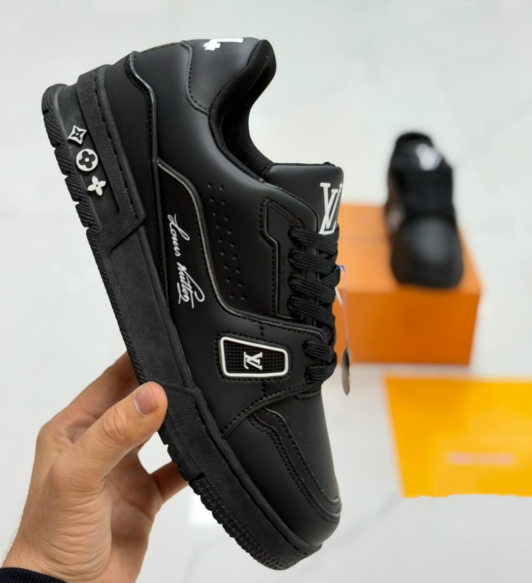 louis vuitton кроссовки мужские,кроссовки louis vuitton,кроссовки луи виттон trainer,кроссовки луи виттон trainer мужские черные,