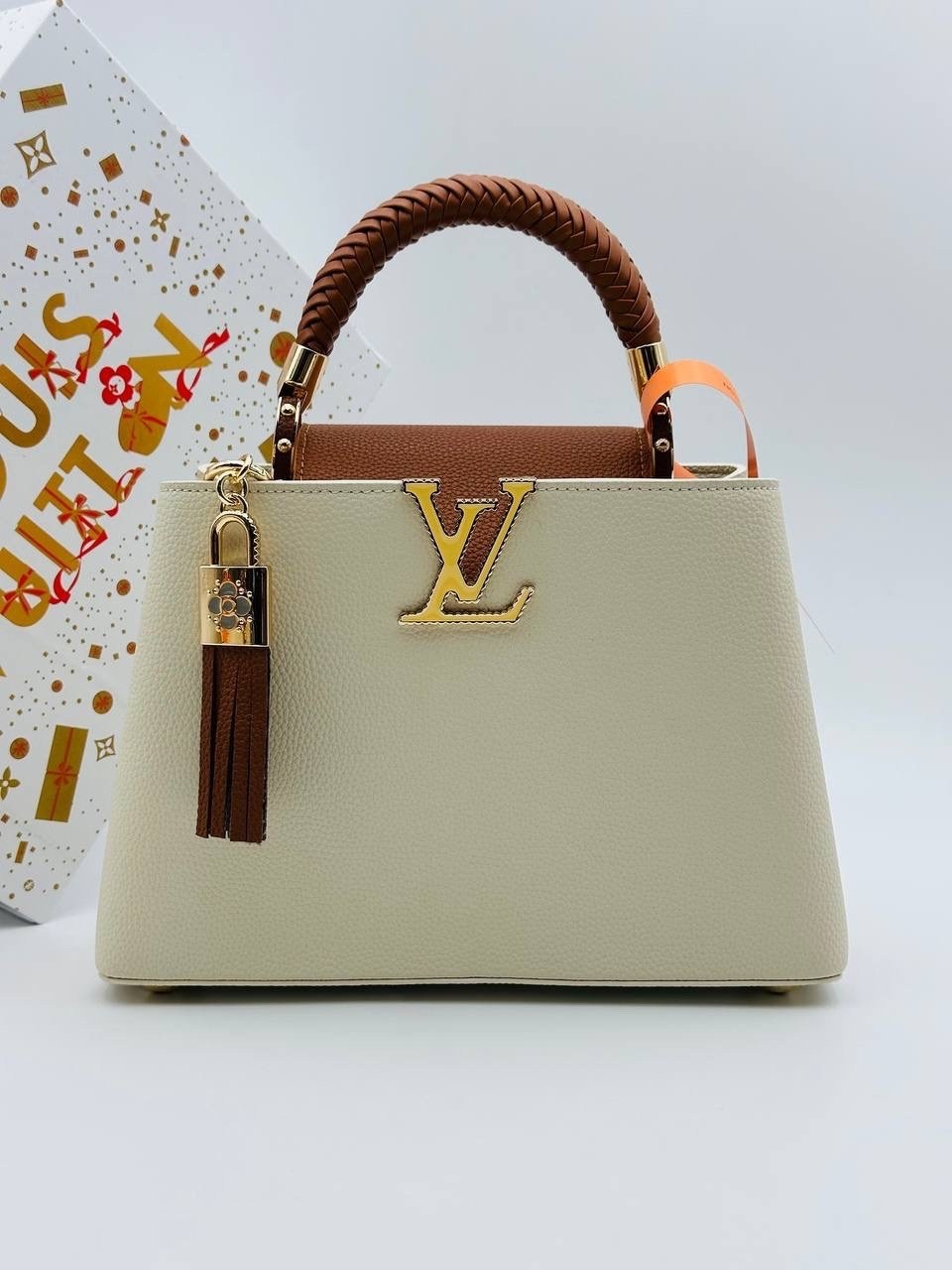 сумка женская louis vuitton,сумка louis vuitton,сумка луи виттон capucines,сумка,louis vuitton capucines