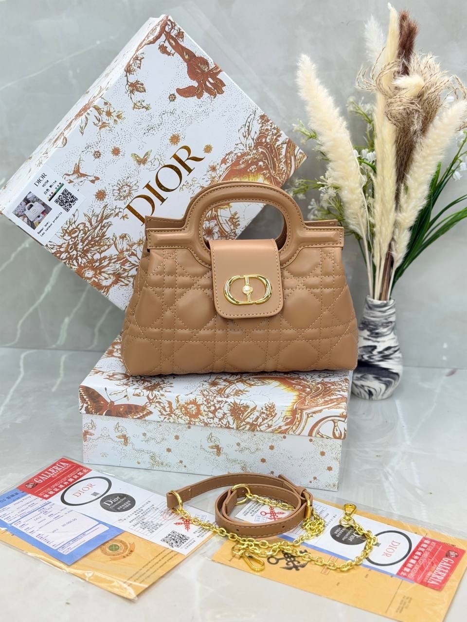 сумка dior,сумка диор,сумка,сумка диор женская,модная сумка