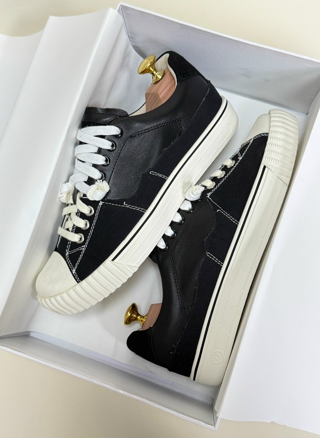 maison margiela кеды new evolution черный,,кеды maison margiela evolution,кроссовки низкие maison margiela evolution черный,замшевые кеды