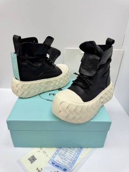 Ботинки