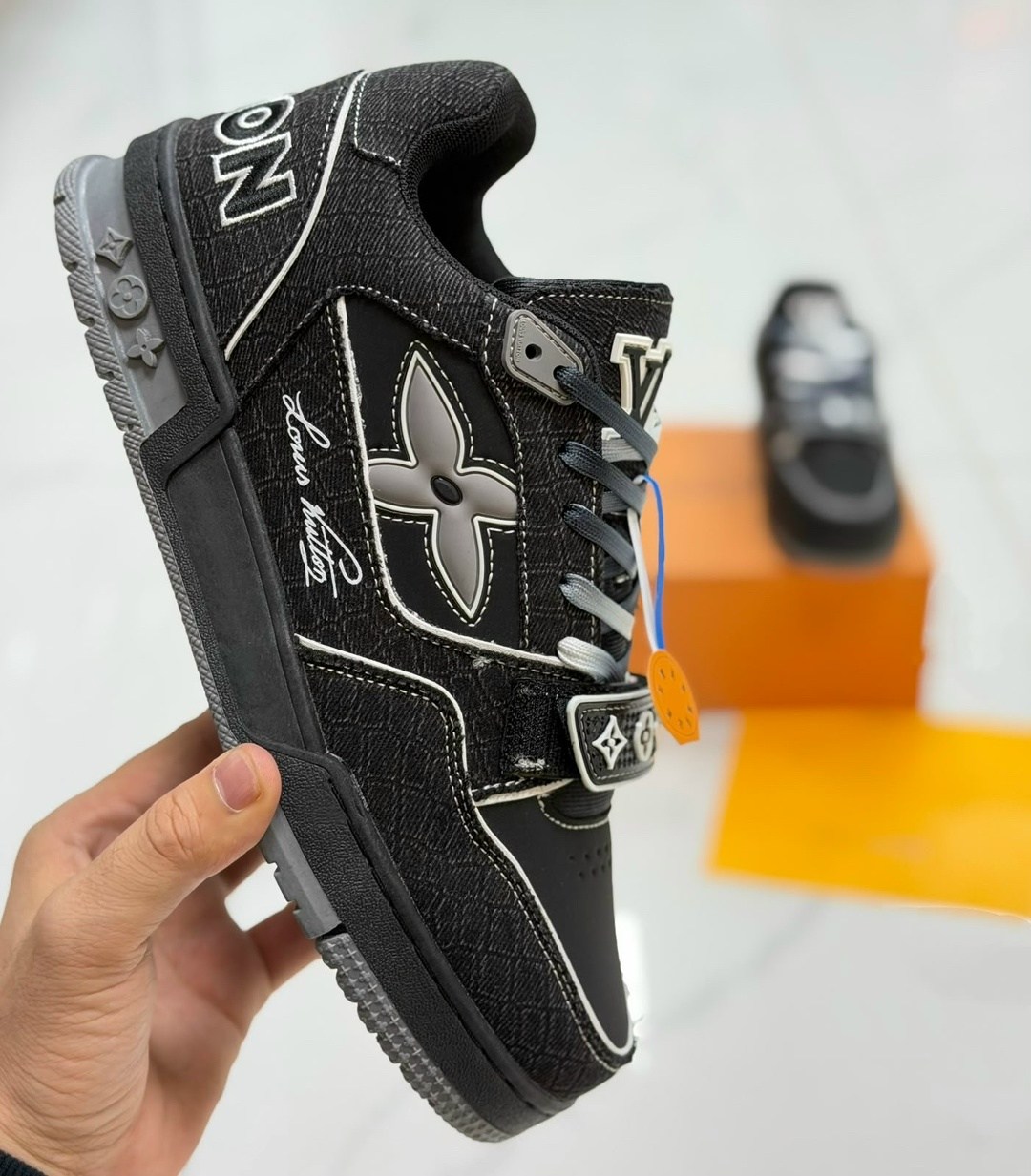 louis vuitton кроссовки мужские,кроссовки louis vuitton,кроссовки луи виттон trainer,кроссовки луи виттон trainer мужские черные,