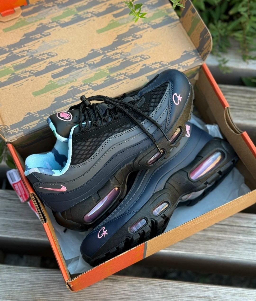 corteiz x nike air max 95,кроссовки nike air max 95 corteiz,nike air max 95 corteiz,nike кроссовки air max 95 pink beam из коллаборации с corteiz черный,кроссовки nike air max 95