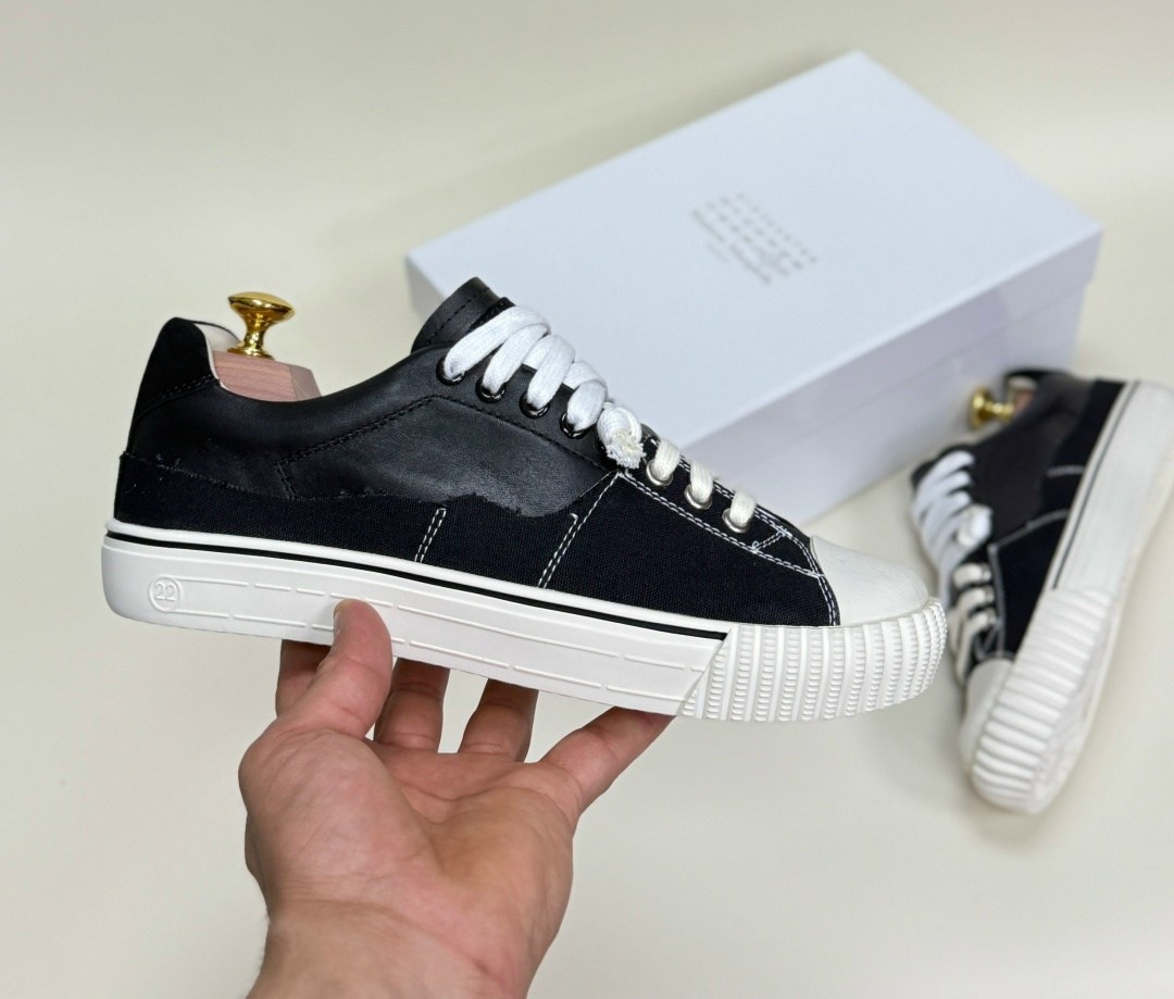 maison margiela кеды new evolution черный,,кеды maison margiela evolution,кроссовки низкие maison margiela evolution черный,замшевые кеды
