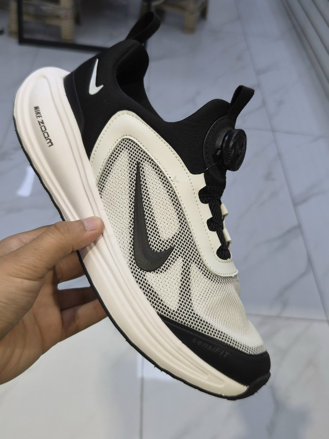 кроссовки,nike кроссовки,кроссовок nike,спортивная ,кроссовки мужские nike