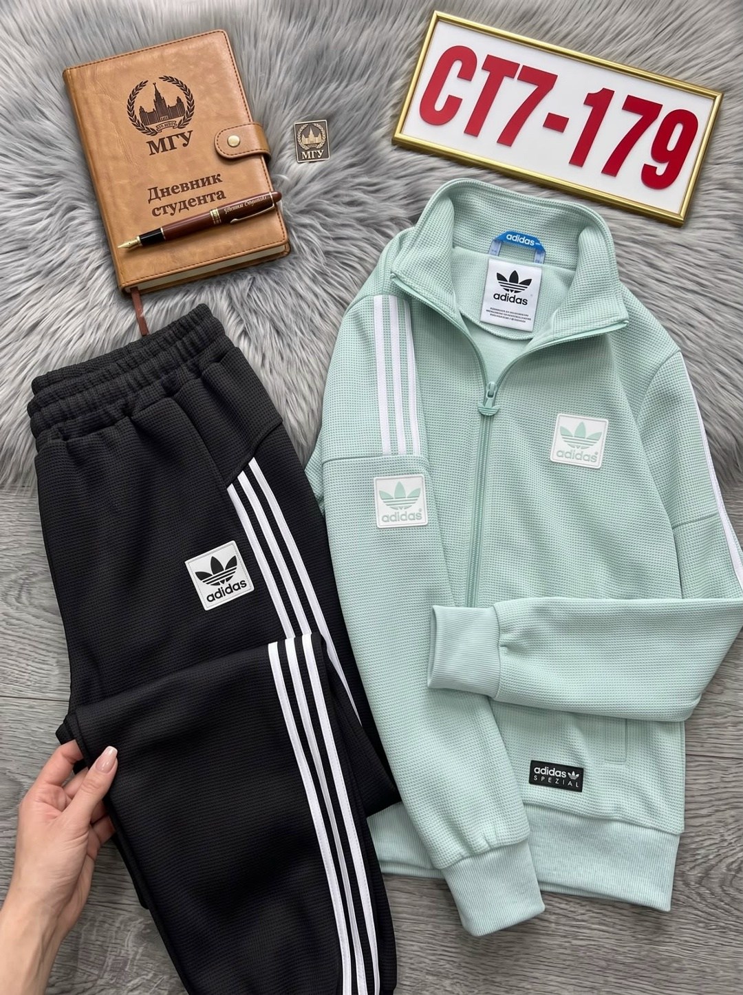 костюм спортивный adidas original,спортивный костюм адидас мятный,adidas костюм спортивный,спортивные костюмы адидас,костюм адидас