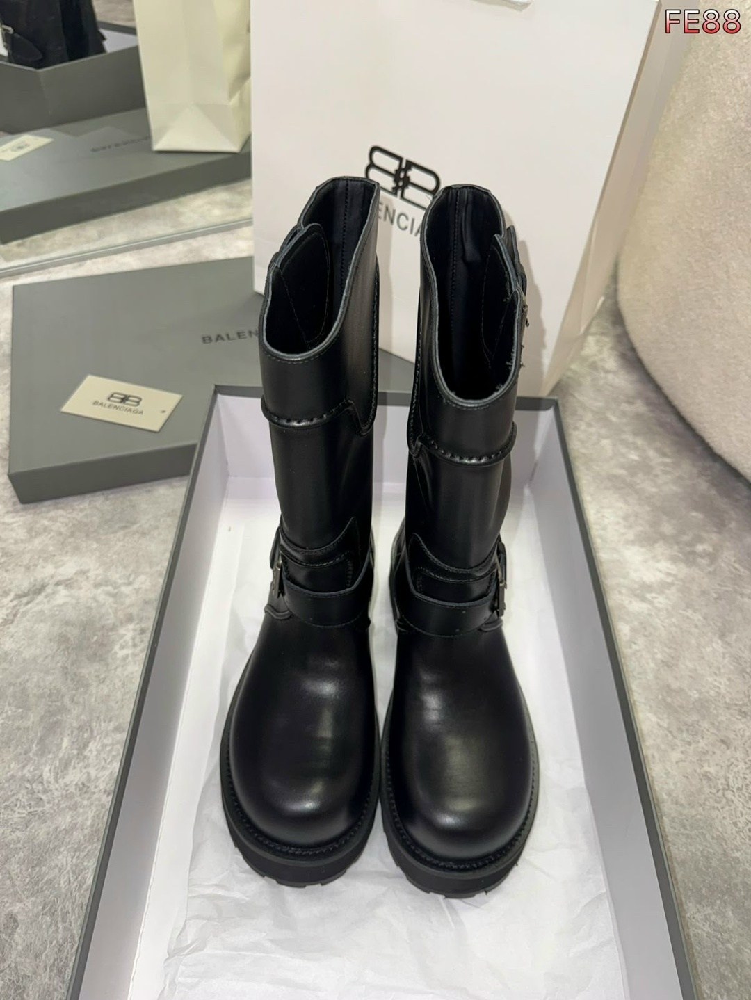 ,ботинки женские,женские сапоги,ботинки balenciaga,ботинки модные