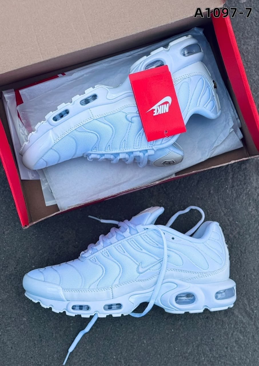 кроссовки nike air max tn plus,,кроссовки мужские nike air max tn plus,кроссовки найк air max plus tn,nike air max tn plus