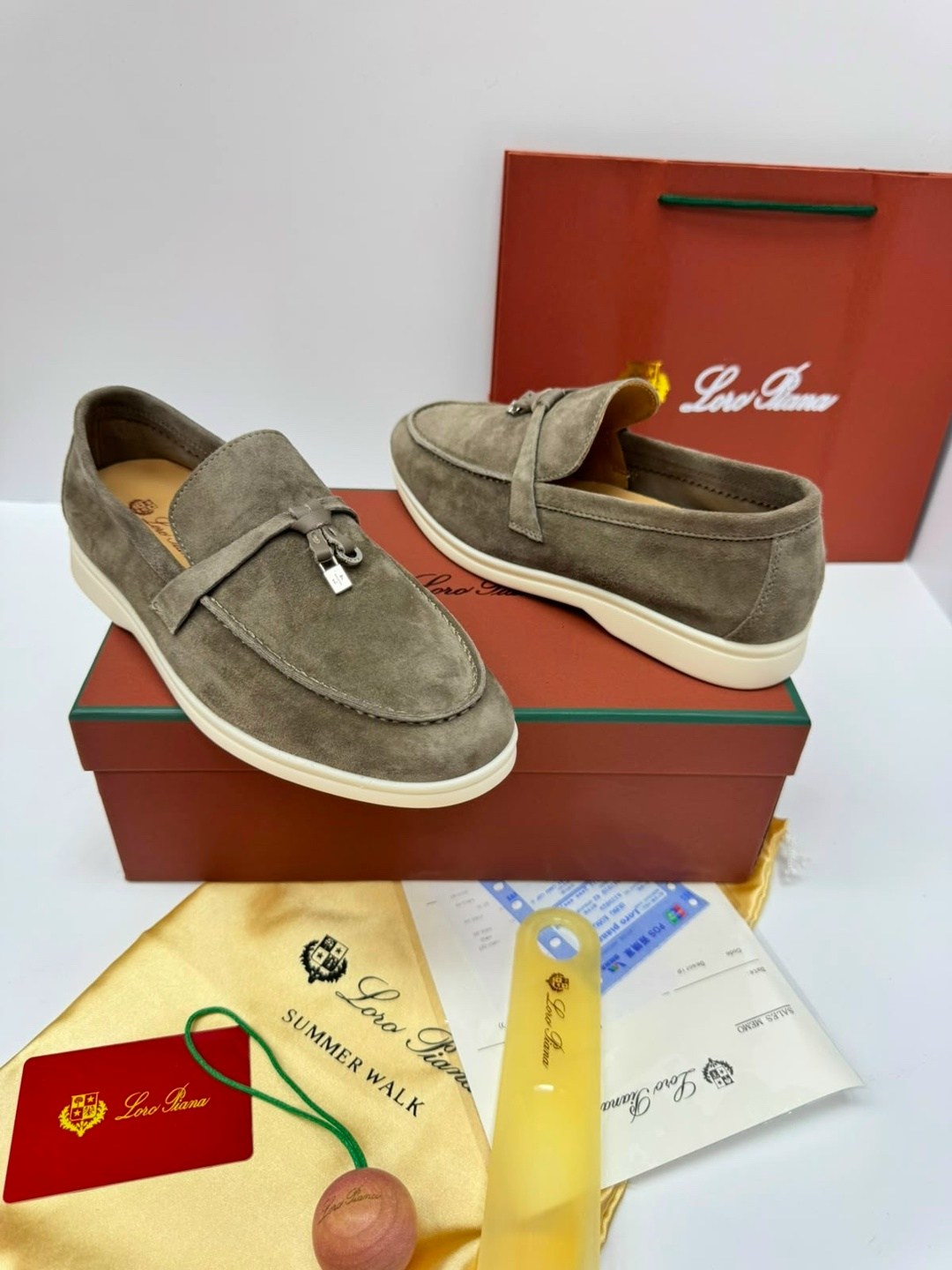 лоферы loro piana,замшевые лоферы loro piana,лоферы женские loro piana,loro piana лоферы мужские,