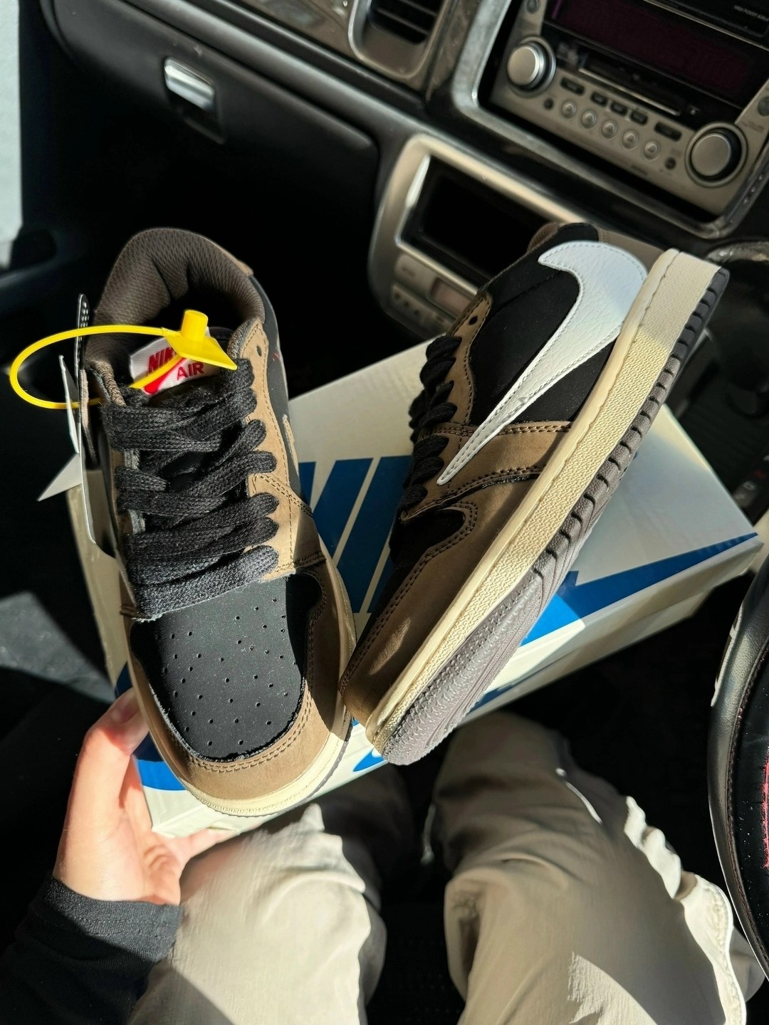 nike air jordan 1 low travis scott,air jordan 1 low travis scott,кроссовки travis scott x nike air jordan 1,кроссовки nike air jordan 1 low travis scott,nike air jordan 1 retro low og sp travis scott