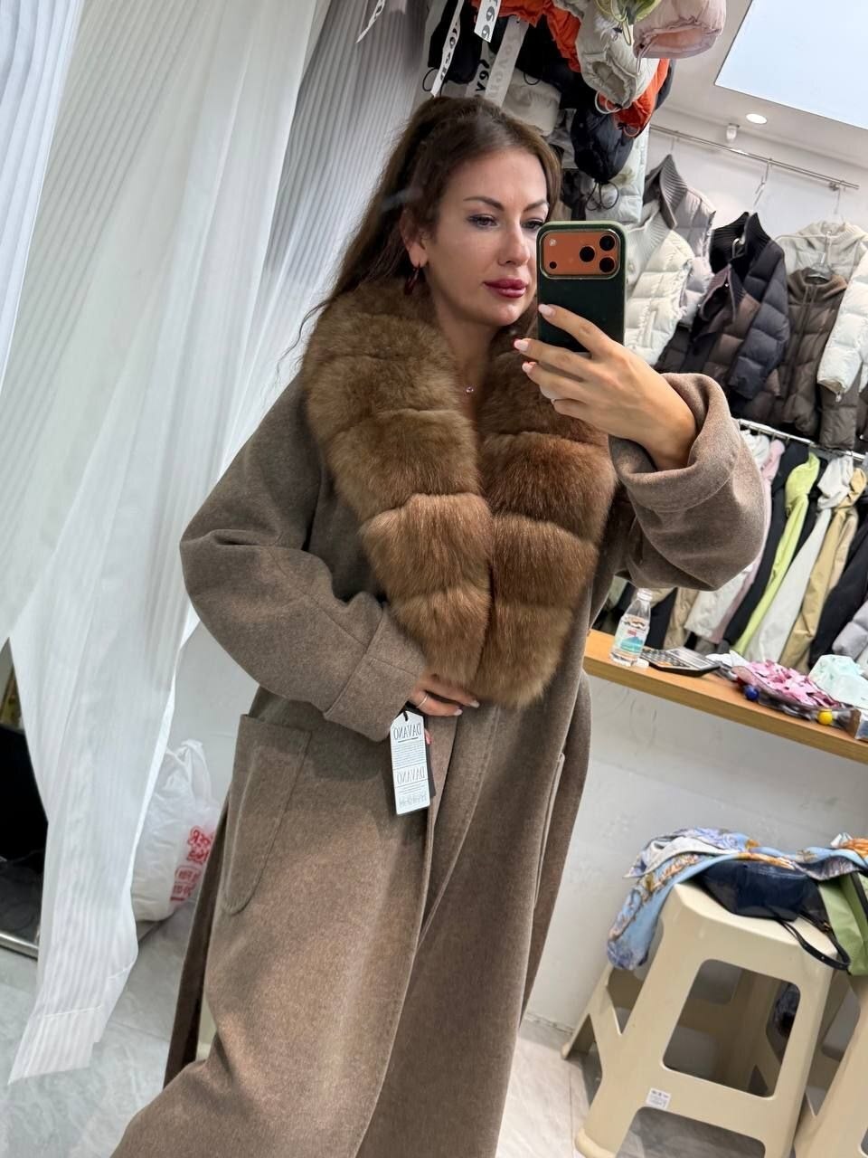 пальто с мехом,пальто зимнее,пальто из кашемира с мехом соболя,пальто с мехом соболя,пальто кашемировое с мехом