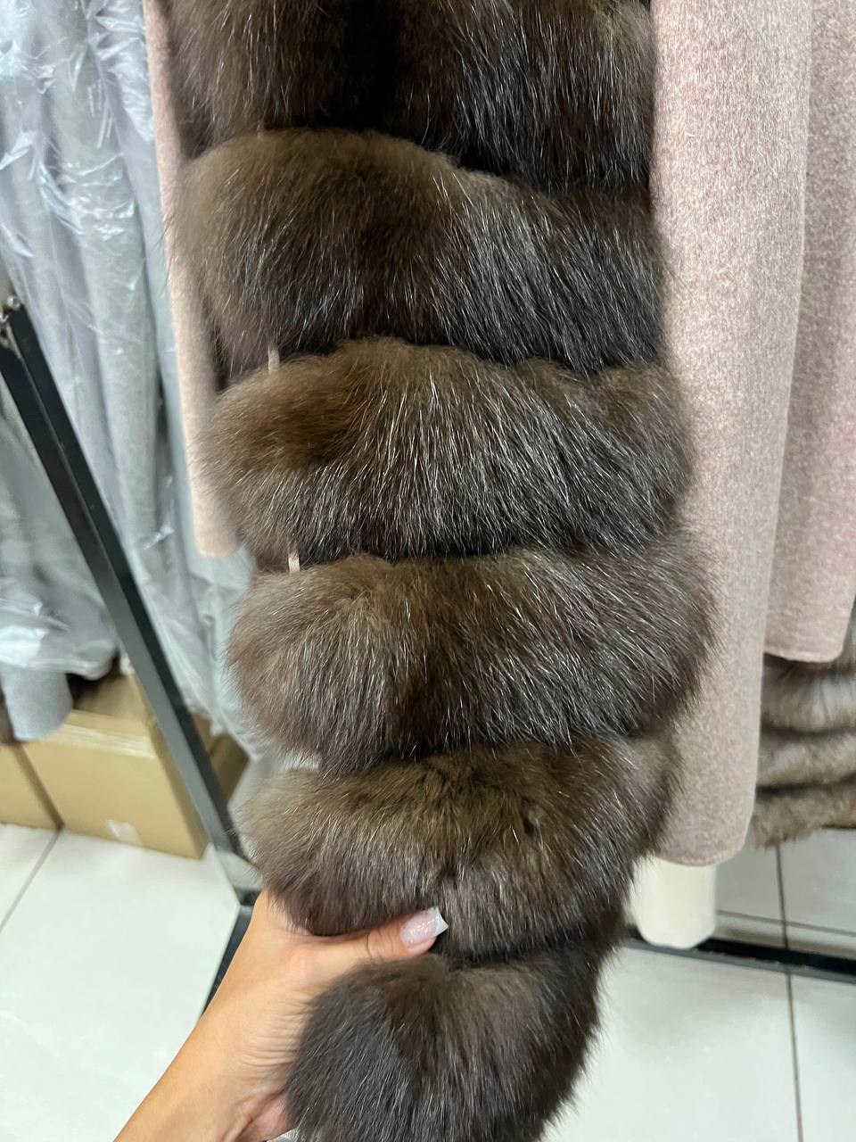 пальто с мехом,пальто из песца,пальто с соболем,пальто с натуральным мехом,пальто женское с мехом