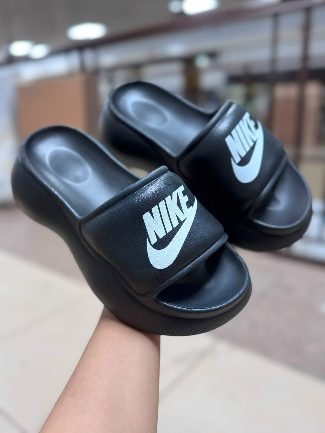 шлепанцы nike kawa shower,nike slides,шлепанцы nike,шлепанцы nike пляжная серия,шлепанцы nike benassi черные