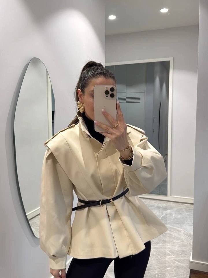 пальто с поясом,женское пальто с поясом,куртка с поясом женская,плащ с поясом,плащ с воротником стойкой