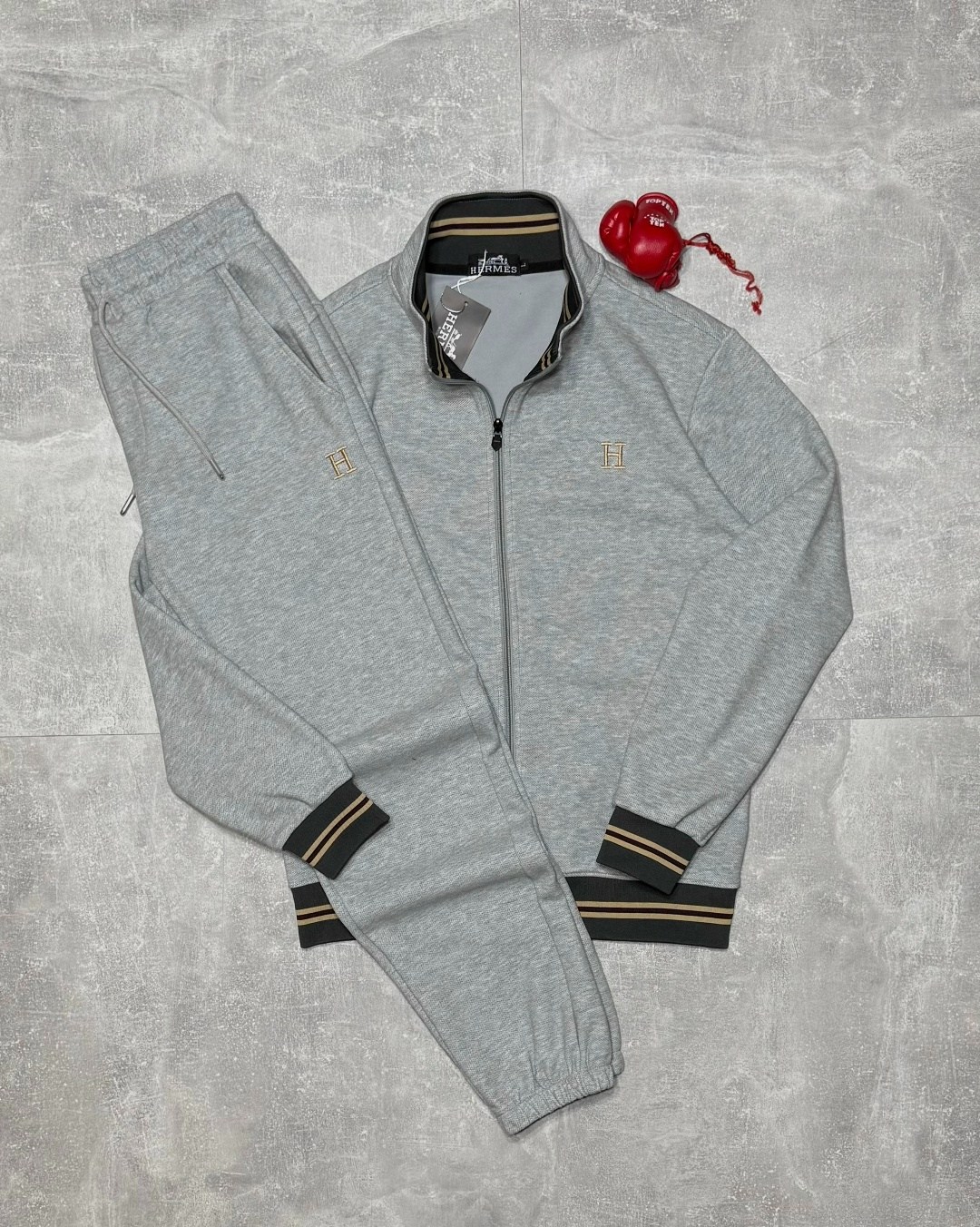 спортивные костюмы brunello cucinelli,спортивные костюм,мужской спортивный костюм,спортивные костюмы для мужчин
