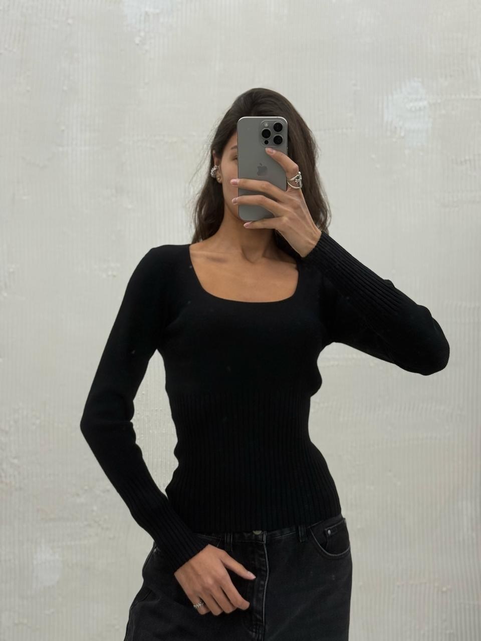 кофта женская,кофта,кофта лапша,трикотажный пуловер,белая кофта с вырезом