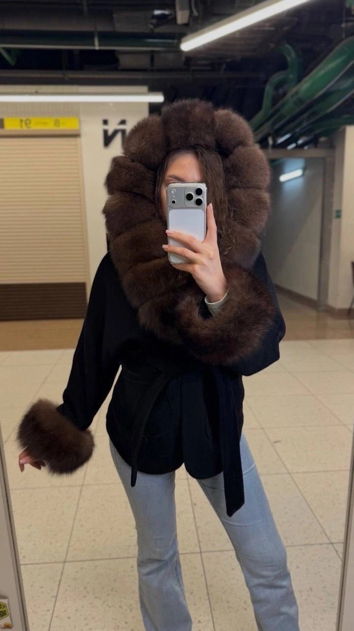кашемировое пальто с мехом песца,пальто с мехом,пальто с натуральным мехом,пальто кашемировое с мехом финского песца,пальто с мехом песца