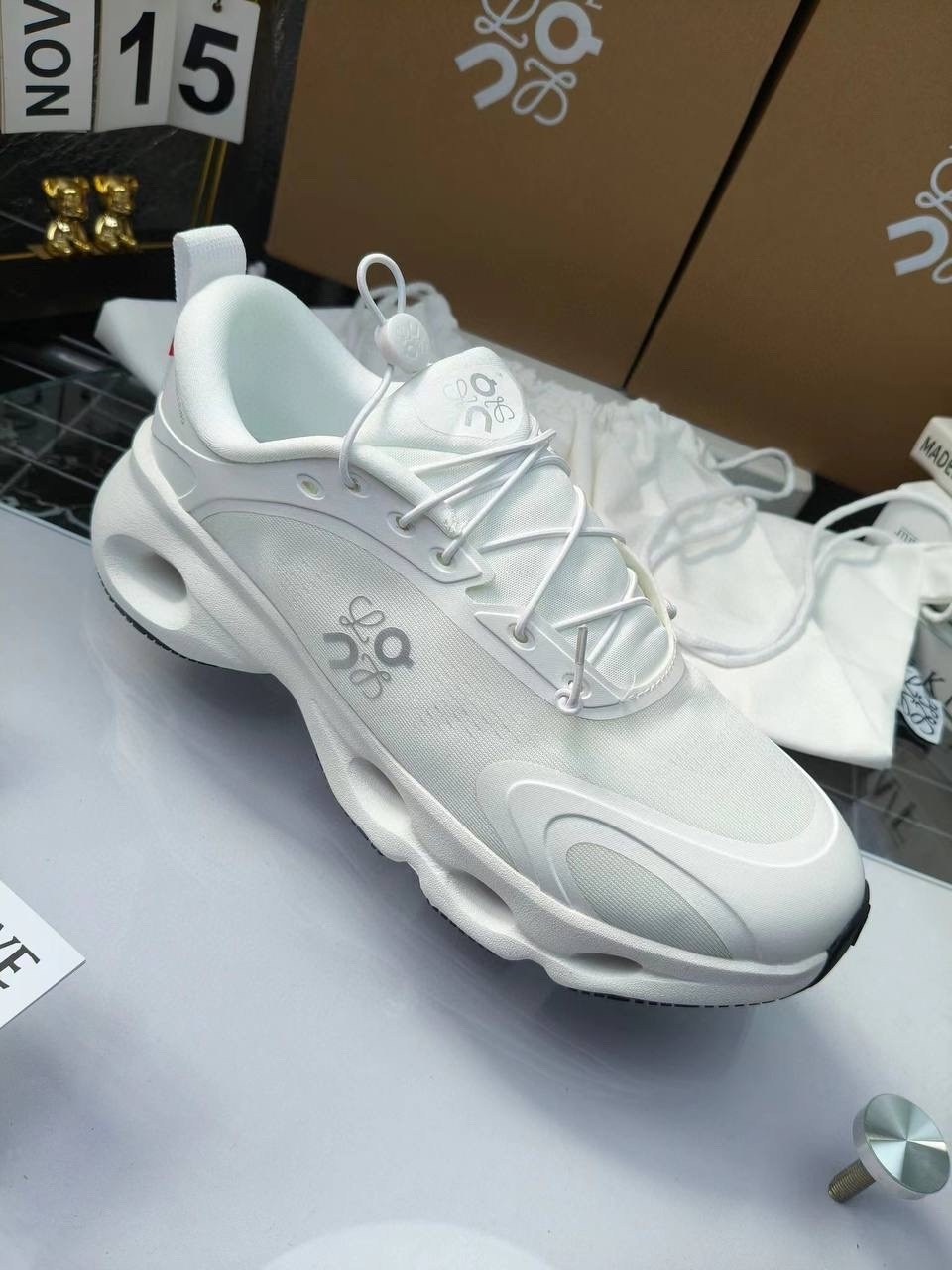 кроссовки loewe x on cloudtilt,кроссовки loewe,кроссовки li ning way of wade,кроссовки, спортивная