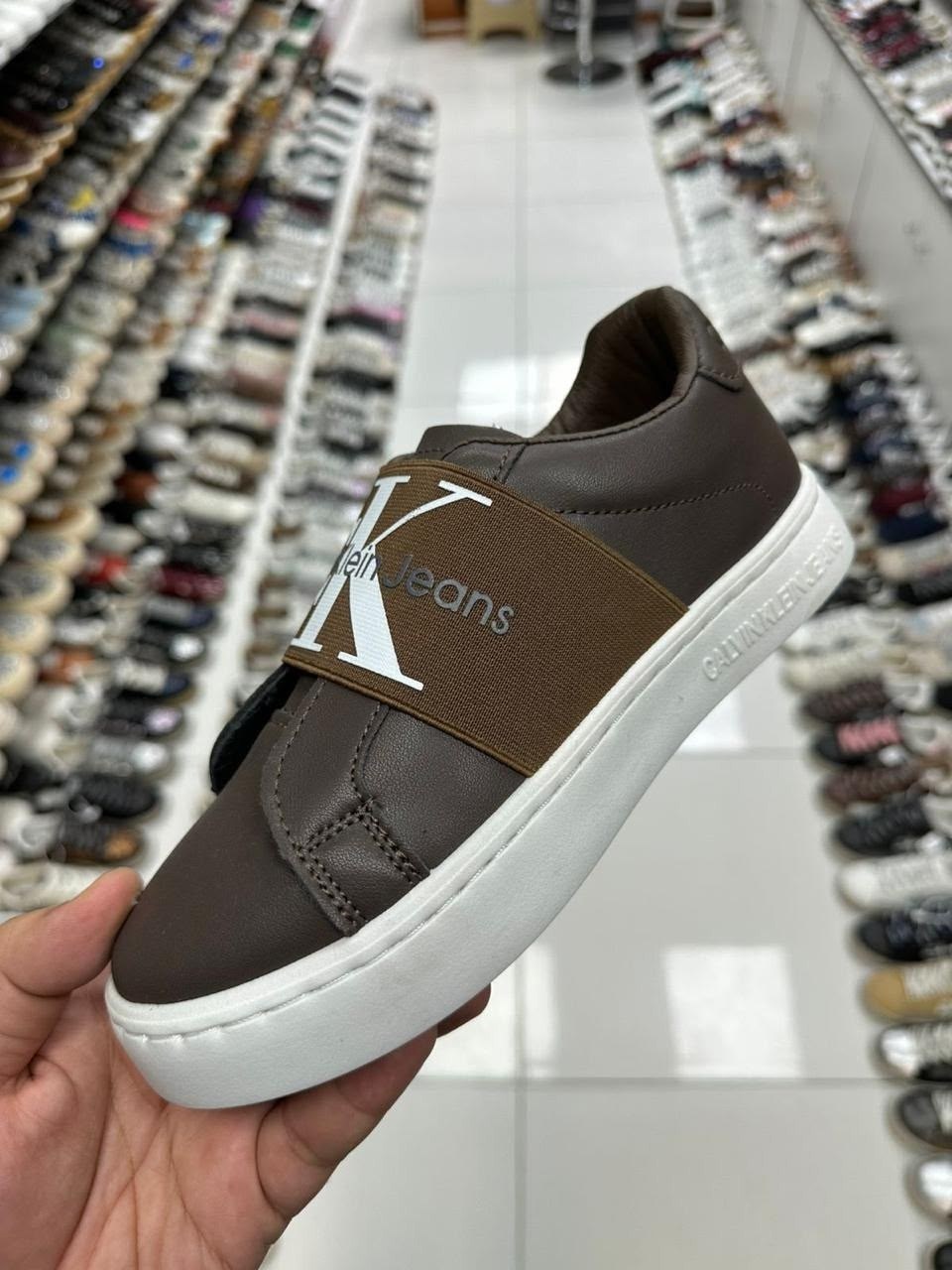 ,женские кроссовки calvin klein,calvin klein кеды,женские кроссовки,кеды белые