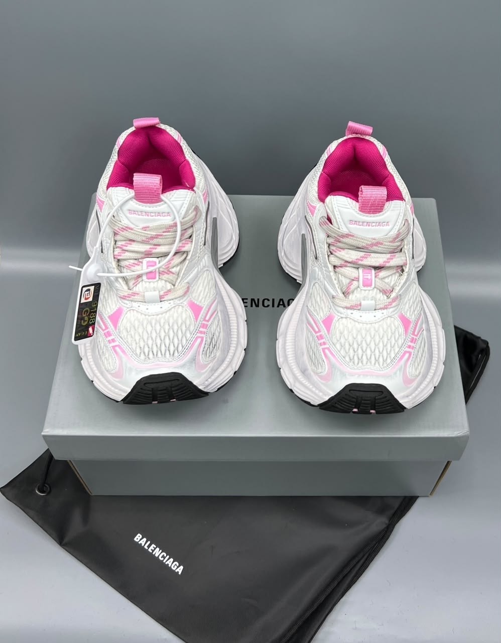 кроссовки женские balenciaga,повседневная спортивная  balenciaga,кроссовки balenciaga,кроссовки женские баленсиага,кроссовки женские