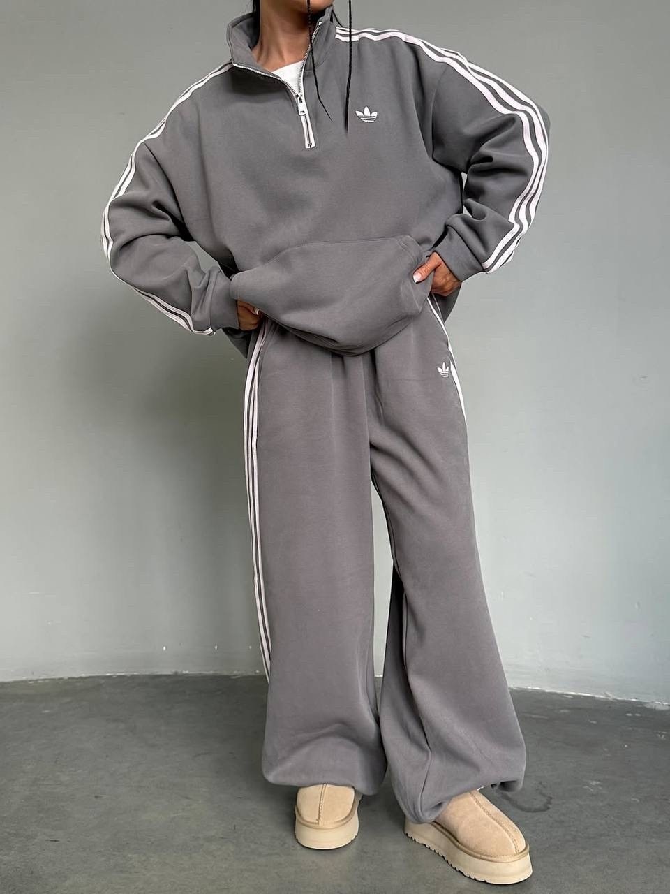 комплект одежды adidas sportswear,женский спортивный костюм adidas,cпортивный костюм оверсайз,спортивные костюм,спортивный костюм спортивные костюмы