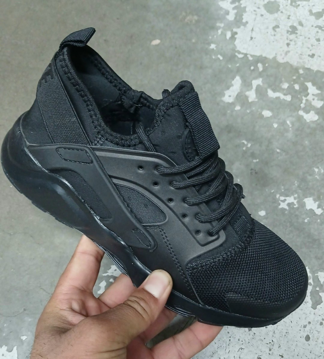 nike air huarache run ultra,nike air huarache ultra,nike air huarache run,nike air huarache,nike huarache ultra