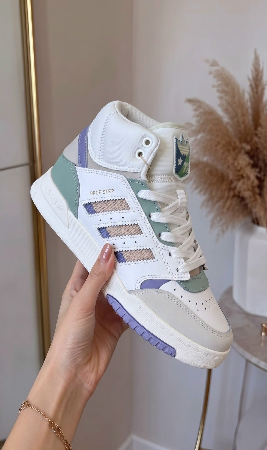 кроссовки adidas,кроссовки adidas original,кроссовки adidas мужские,кроссовки мужские женские adidas,adidas кроссовки adidas