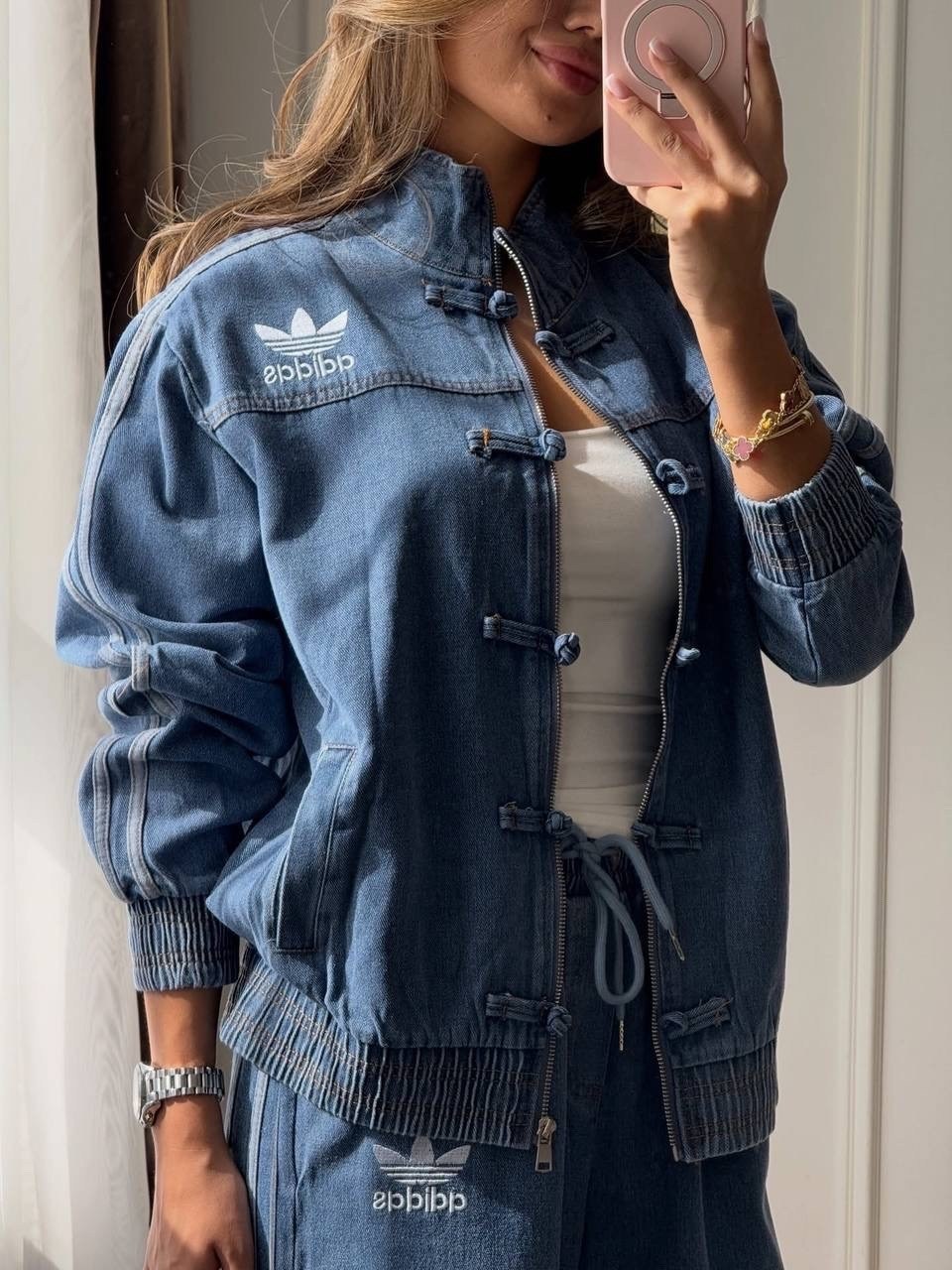 женская джинсовая куртка adidas originals,джинсовая куртка adidas originals,куртка джинсовая adidas,adidas originals denim jacket,adidas originals oversized denim jacket
