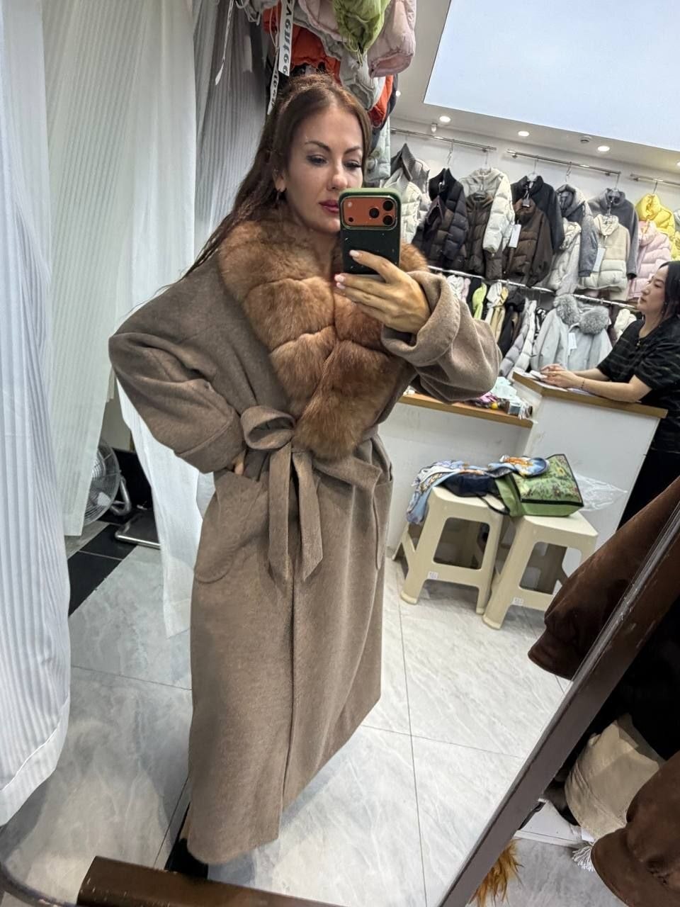 пальто с мехом,пальто зимнее,пальто из кашемира с мехом соболя,пальто с мехом соболя,пальто кашемировое с мехом