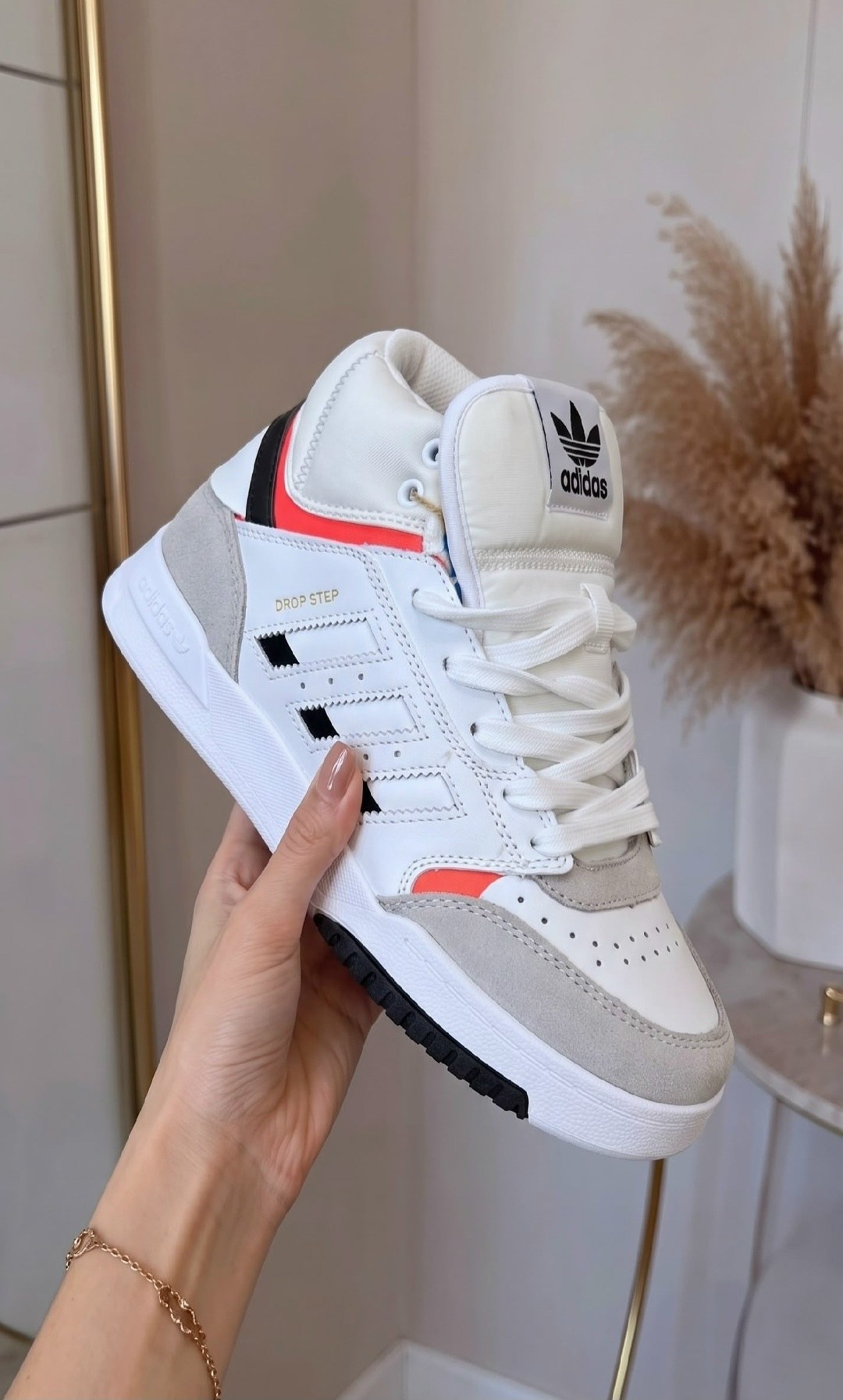 кроссовки adidas,кроссовки adidas original,кроссовки adidas мужские,кроссовки мужские женские adidas,adidas кроссовки adidas