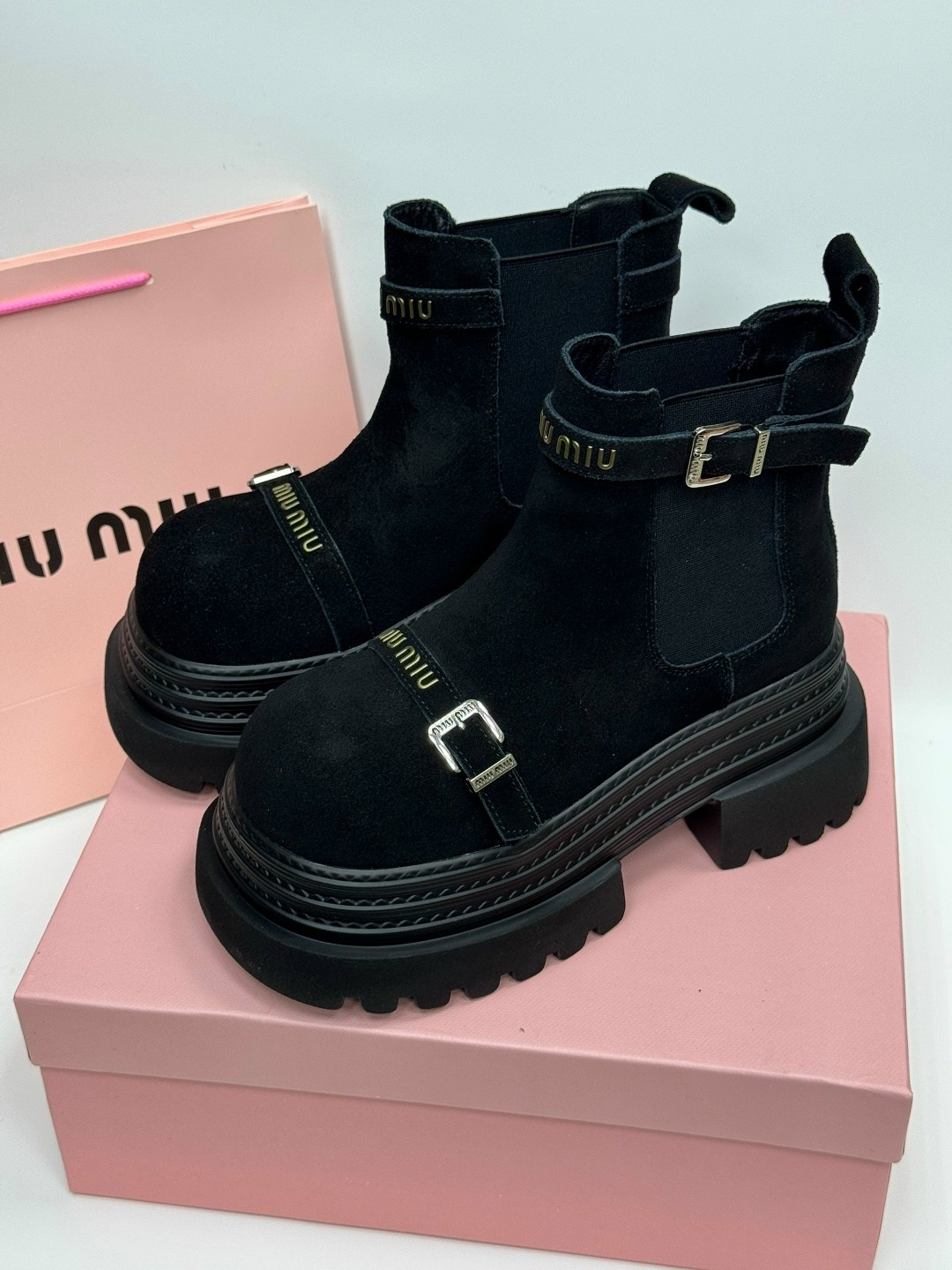 ,ботинки miu miu,женские ботинки,модная , женская