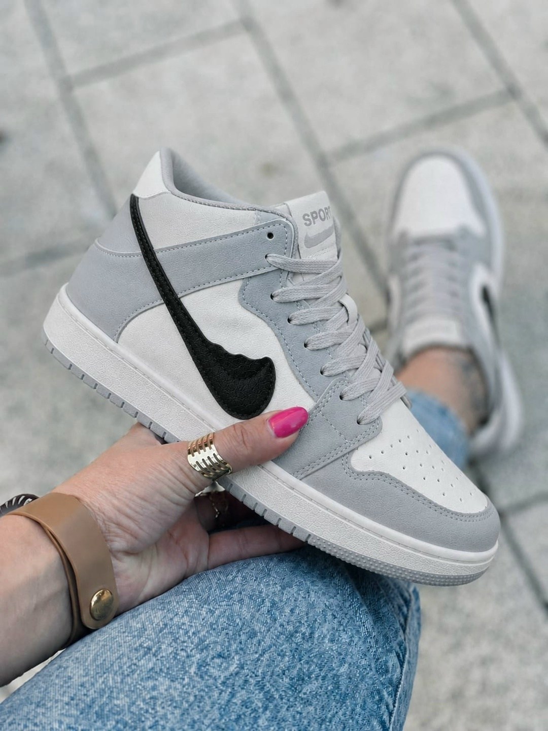 кроссовки женские nike air jordan 1,nike air jordan 1 mid smoke grey,кроссовки nike air jordan retro 1,кроссовки женские nike,кроссовки nike air jordan 1 retro high