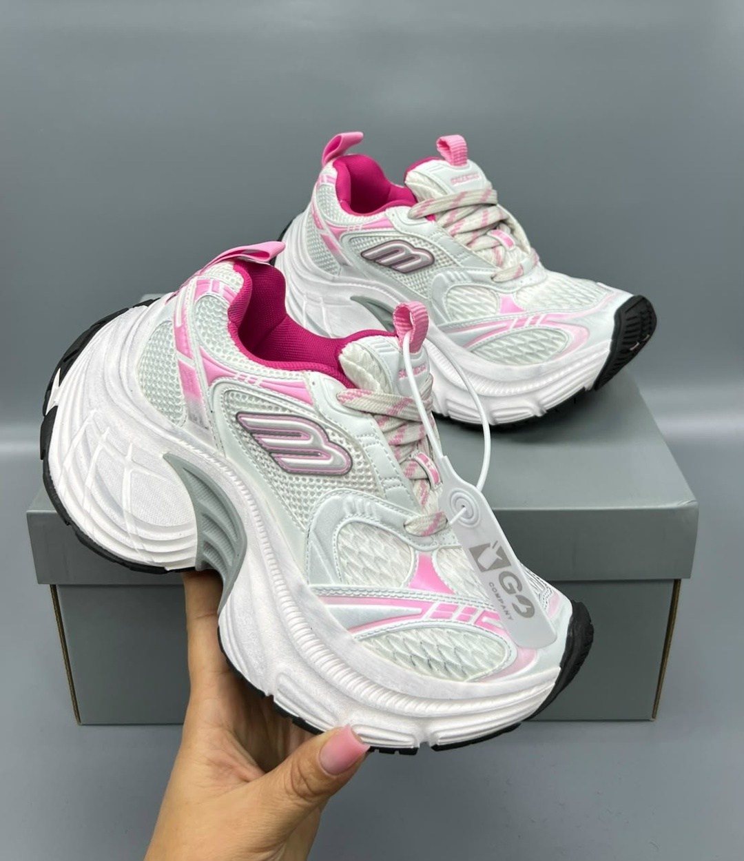 кроссовки женские balenciaga,повседневная спортивная  balenciaga,кроссовки balenciaga,кроссовки женские баленсиага,кроссовки женские