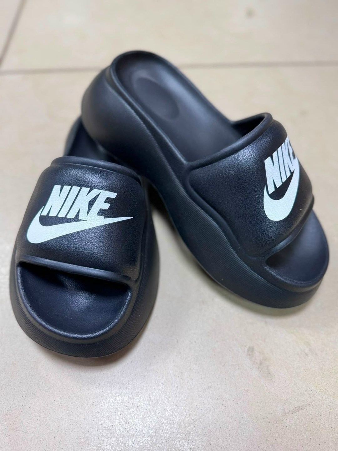 шлепанцы nike kawa shower,nike slides,шлепанцы nike,шлепанцы nike пляжная серия,шлепанцы nike benassi черные