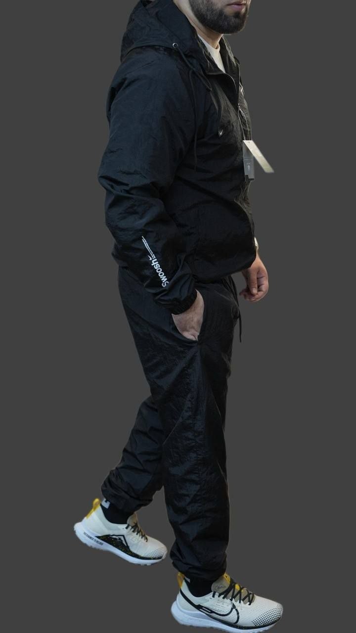костюм спортивный nike,спортивный костюм от фирмы ni e,спортивный костюм мужской nike,костюм широкие спортивный плащевка nike isalino,мужская спортивная одежда