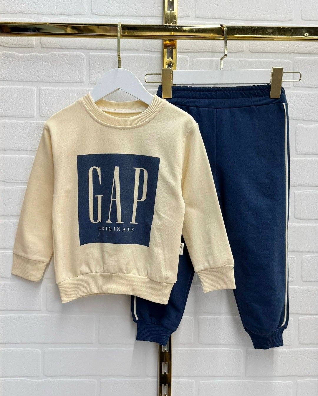 костюм спортивный,спортивный костюм gap,детский костюм,костюм на флисе,костюм спортивный для девочек
