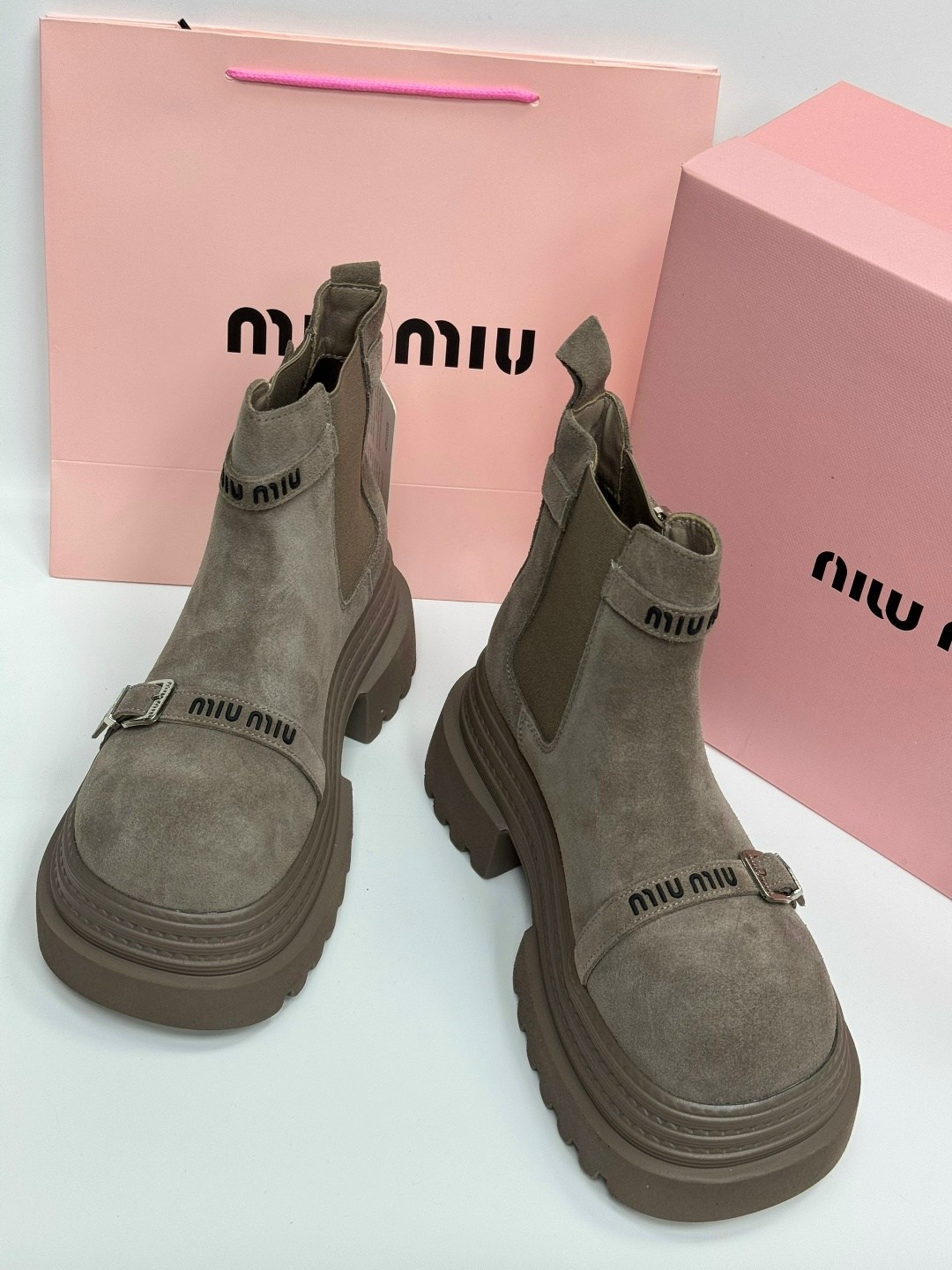 ,ботинки miu miu,женские ботинки,модная , женская