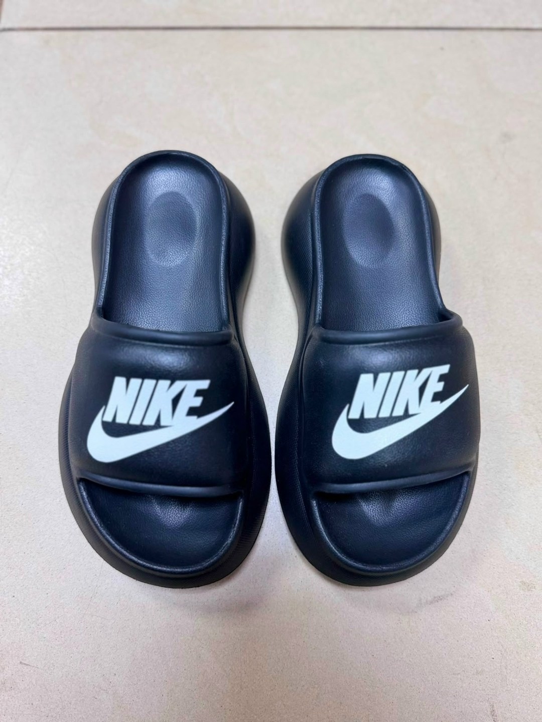 шлепанцы nike kawa shower,nike slides,шлепанцы nike,шлепанцы nike пляжная серия,шлепанцы nike benassi черные
