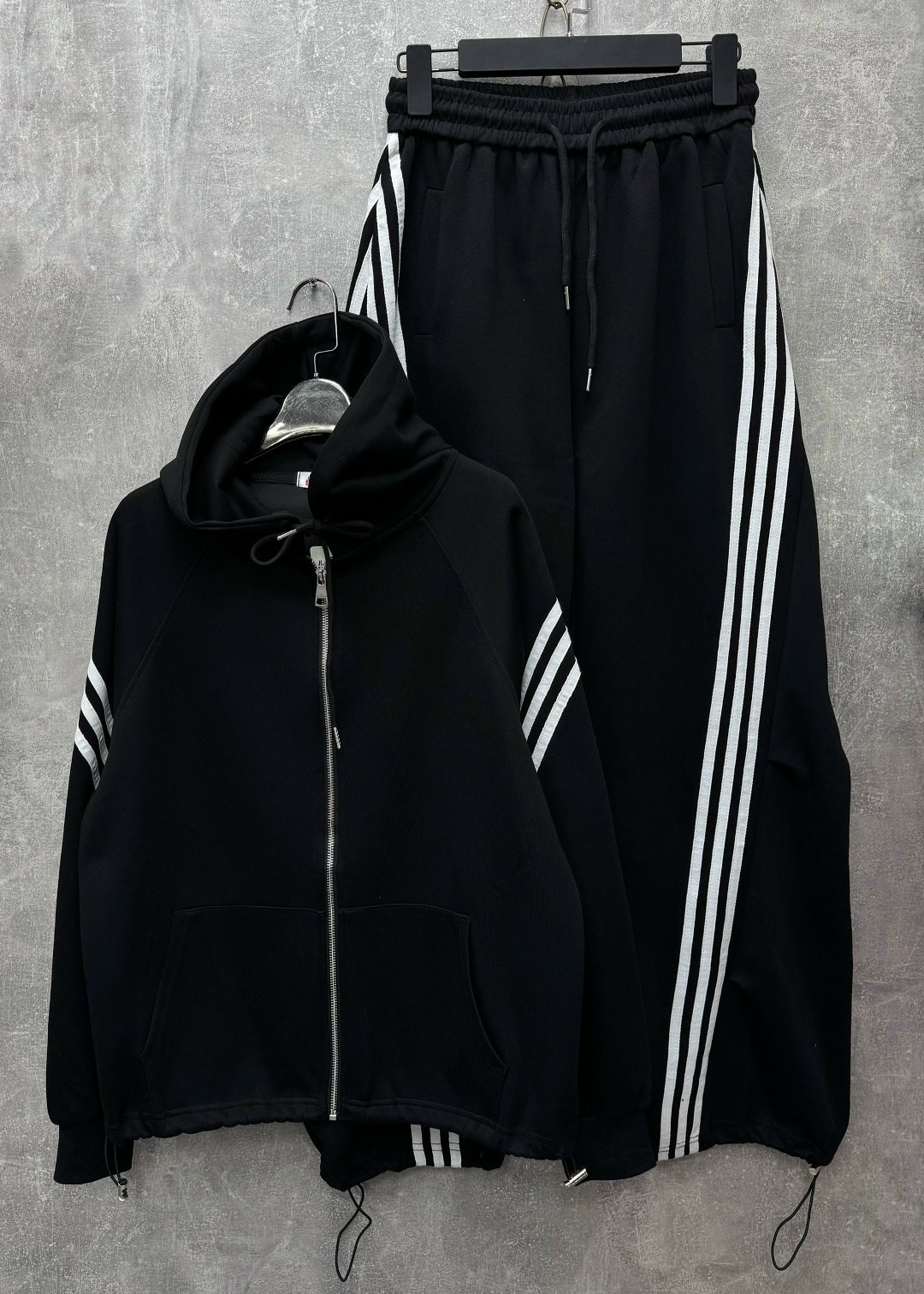 спортивный женский костюм adidas,спортивный костюм женский,спортивный костюм,костюм женский,спорт костюм