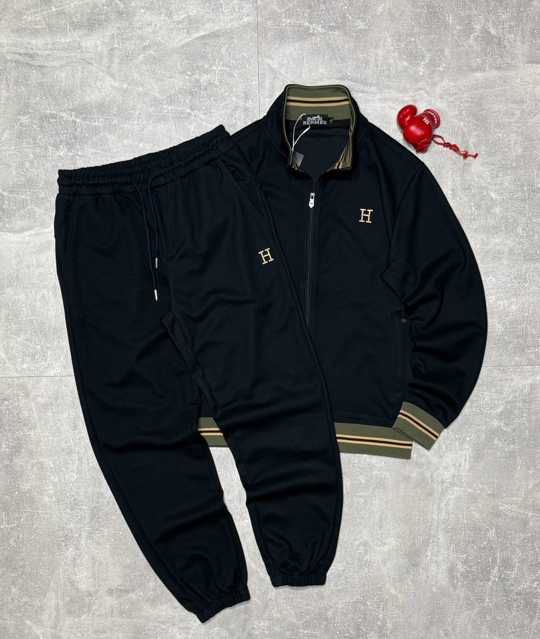 спортивные костюмы brunello cucinelli,спортивные костюм,мужской спортивный костюм,спортивные костюмы для мужчин