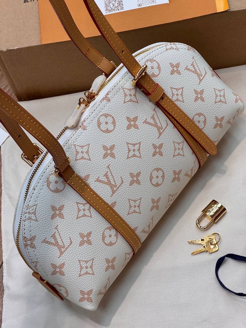 louis vuitton сумки,сумка дорожная louis vuitton,louis vuitton сумка на плечо,louis vuitton сумка багет,сумка женская louis vuitton