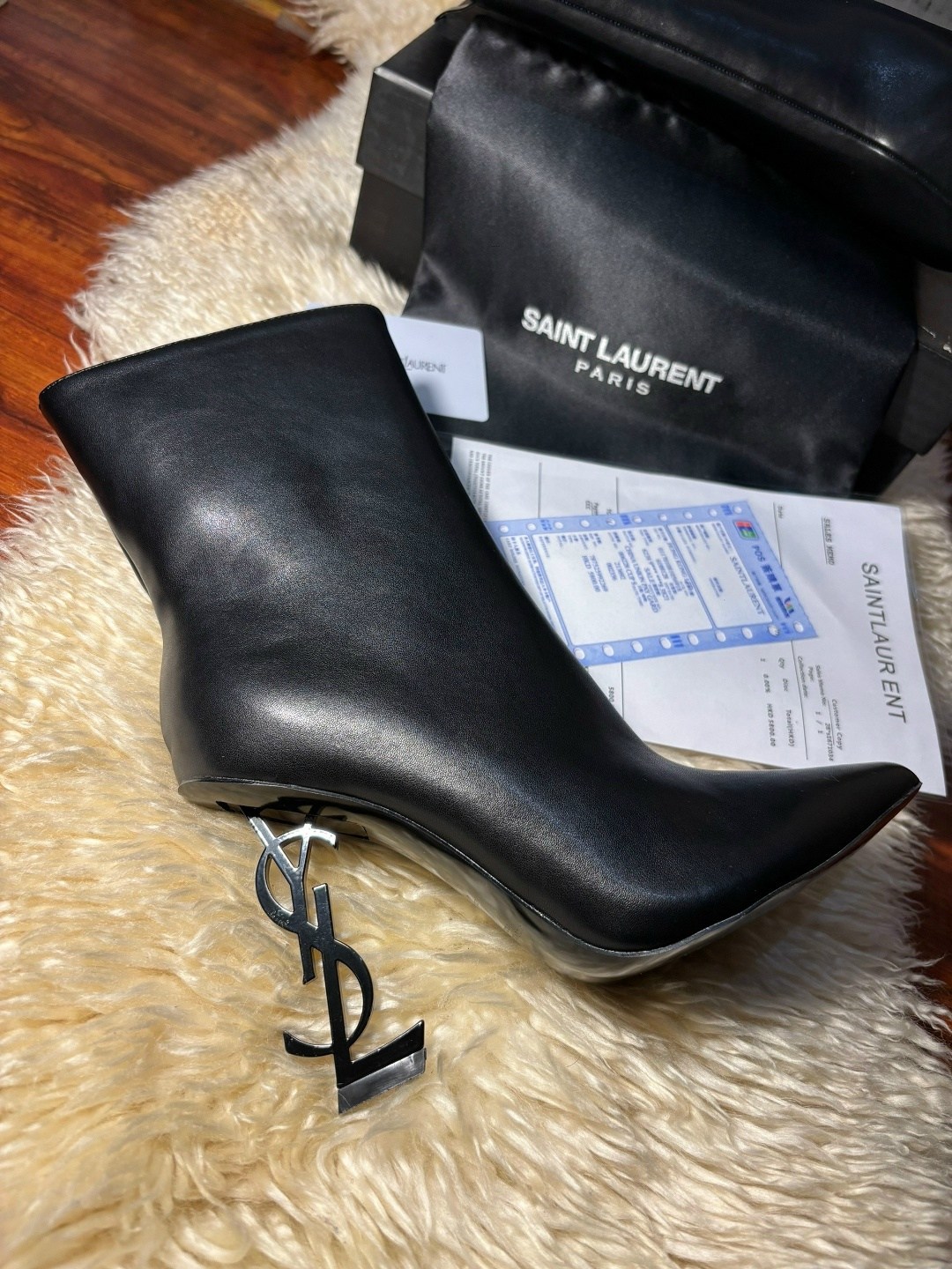 ботильоны saint laurent,полусапоги saint laurent,saint laurent,ботильоны yves saint laurent,ботильоны saint laurent черный